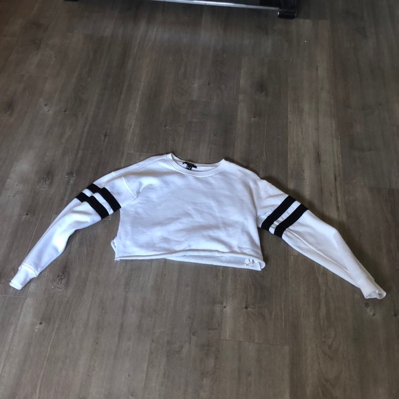 cropped sweater - Picture 1 of 1